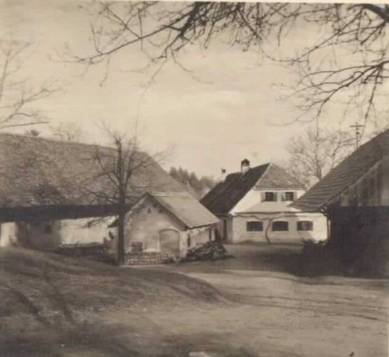 Prenovljena hiša Vrhovec, leta 1850 (po pripovedi)